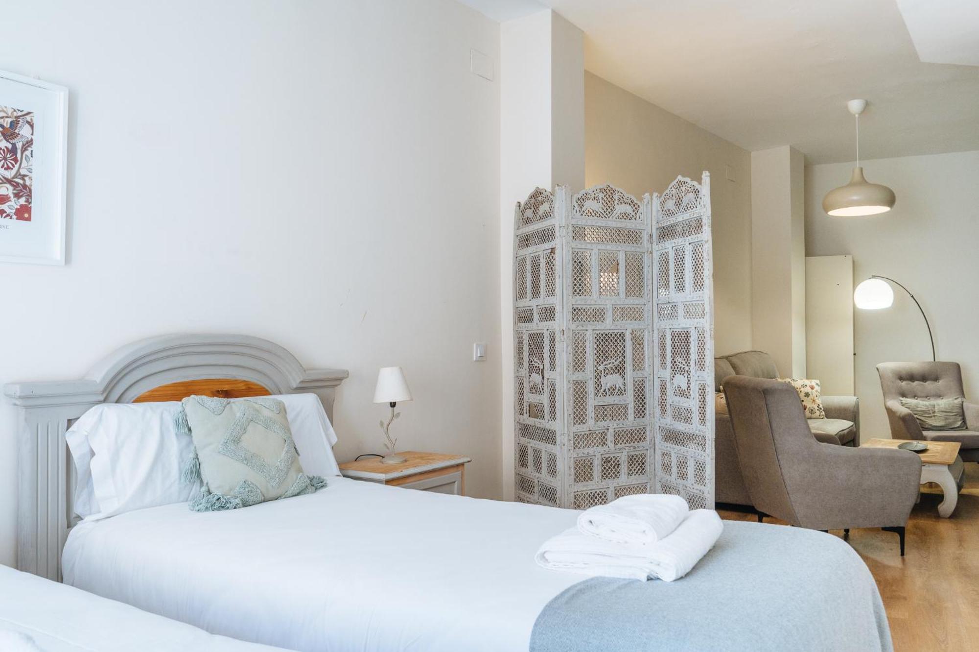 Sierpes 54, By Homing U Apartment Seville Exterior photo